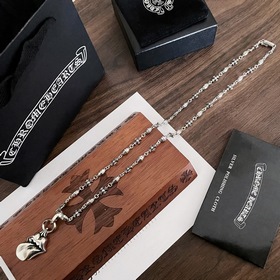 Chrome Hearts Классический ретро-кулон в форме языка Классическое