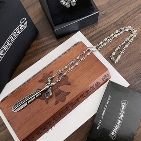 Chrome Hearts Классический ретро-кулон с перьями. Классическое ре