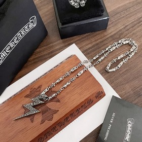Chrome Hearts Классический ретро-кулон в форме молнии. Классическ
