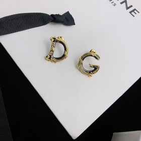 Новинка Dolce&amp;Gabbana Дукабана, экстравагантные серьги с поди