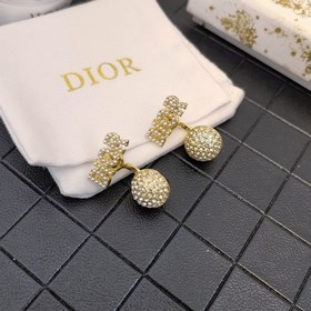 1880140  Популярный товар Dior 2023 Миллиметровые жемчужные серь