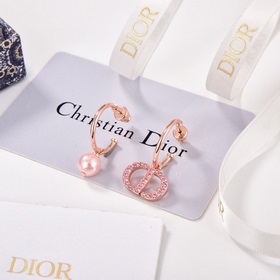 Новинка 2023 года, подлинный товар, новые серьги-гвоздики DIOR ро