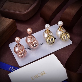 Новинка 2023 года, подлинный товар, новые серьги-гвоздики DIOR с