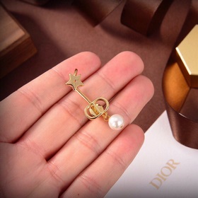 Dior CD звездочка, одиночная серьга, новая модель в продаже, необ