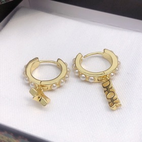 Номер DED0210 DIOR, оригинальная новинка, серьги-гвоздики с жемчу