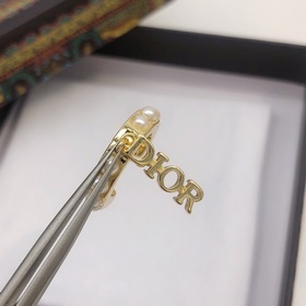 Номер DED0210 DIOR, оригинальная новинка, серьги-гвоздики с жемчу