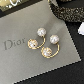 1880 Популярный товар от Dior： модные серьги-гвоздики с полукруг
