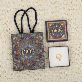 Кольцо Dior CD Классический дизайн, изготовлен из латуни ZP и укр