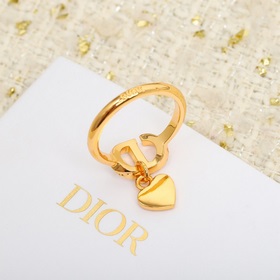 Кольцо Dior CD Классический дизайн, изготовлен из латуни ZP и укр