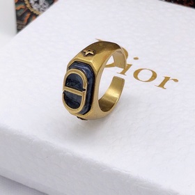 Номер DJZ0035 Кольцо DIOR [Новинка] Dior Сваровски квадратные кр