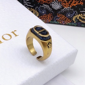 Номер DJZ0035 Кольцо DIOR [Новинка] Dior Сваровски квадратные кр