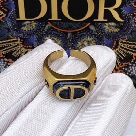 Номер DJZ0035 Кольцо DIOR [Новинка] Dior Сваровски квадратные кр