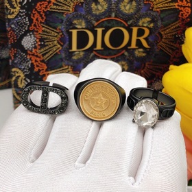 Номер DJZ0017 Кольцо Dior CD с бриллиантами, черное, высококачест