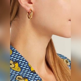 1880130 Популярная модель Fendi с модным кольцом и логотипом виде