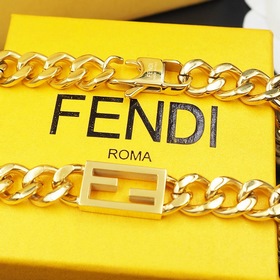 Браслет Fendi из кожи в стиле ковбой, доступен в двух цветах： зол