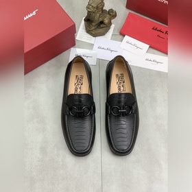 Водяные пятна коже быка [Salvatore Ferragamo] Новейшая модель му