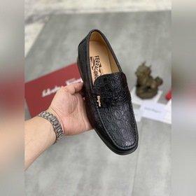 Водяные пятна коже быка [Salvatore Ferragamo] Новейшая модель му
