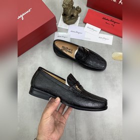 Водяные пятна коже быка [Salvatore Ferragamo] Новейшая модель му