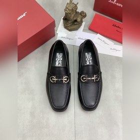 Водяные пятна коже быка [Salvatore Ferragamo] Новейшая модель му