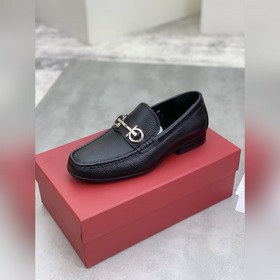Водяные пятна коже быка [Salvatore Ferragamo] Новейшая модель му