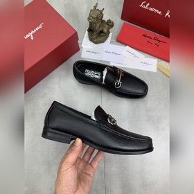 Водяные пятна коже быка [Salvatore Ferragamo] Новейшая модель му