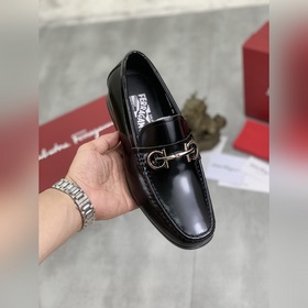 Водяные пятна коже быка 【Salvatore Ferragamo】 Новейшая модель му