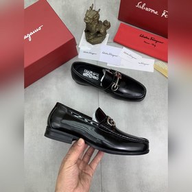 Водяные пятна коже быка 【Salvatore Ferragamo】 Новейшая модель му