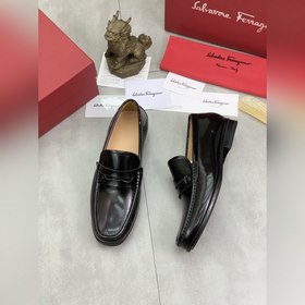 Водяные пятна коже быка [Salvatore Ferragamo] Новейшая модель му