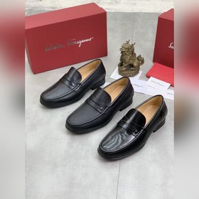Водяные пятна коже быка [Salvatore Ferragamo] Новейшая модель му