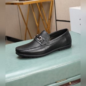 Высококачественная (водокрасная кожа) Salvatore Ferragamo — это м