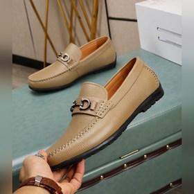 Высококачественная (водокрасная кожа) Salvatore Ferragamo — это м