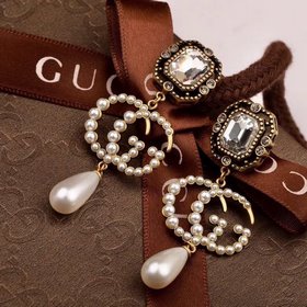 Новые серьги Gucci с квадратными бриллиантами жемчужинами в форме