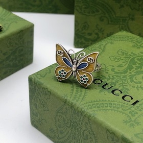Номер GJZ0005 Новое кольцо Gucci с бантиком. Очень красивая модел