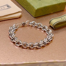 Новые модели Gucci 2023 года. Классические браслеты Gucci. Изыска