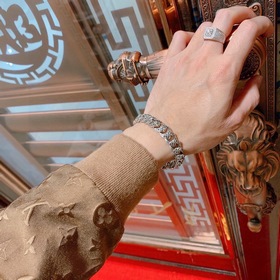 Новейшая модель 2023 года от Gucci. Классический браслет Gucci. И