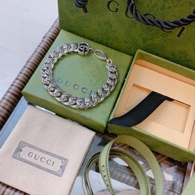 Новейшая модель 2023 года от Gucci. Классический браслет Gucci. И