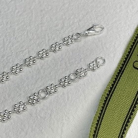 GUCCI Браслет с двойной буквой G и снежинками, оригинал