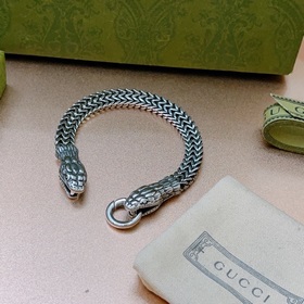 Новейшая модель 2023 года от Gucci. Классический браслет Gucci. И