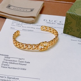 Браслет Gucci обладает уникальным шармом. Новейшая модель с цепоч