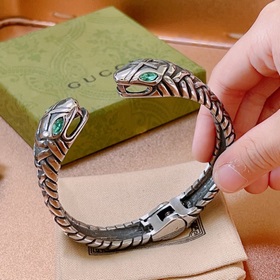 Браслет Gucci с драгоценными камнями, изготовленный вручную, с дв
