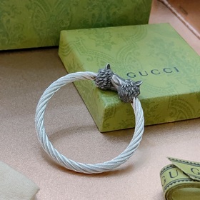 Браслет Gucci обладает уникальным шармом. Новейшая модель с цепоч