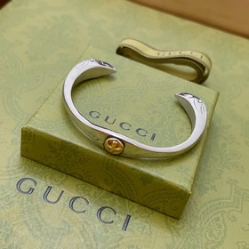 Браслет Gucci обладает уникальным шармом. Новейшая модель с цепоч