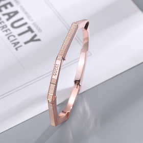 Gucci Link to Love серия браслет с гравировкой виде полос, белый 