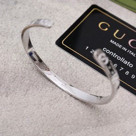 Gucci, популярный товар в магазине  Оригинальная копия в масшта