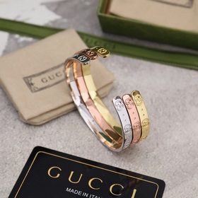 Gucci, популярный товар в магазине  Оригинальная копия в масшта