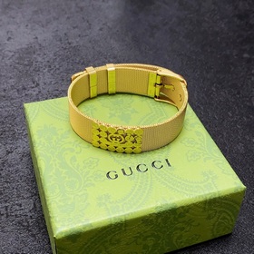 Широкий браслет-ремешок для часов Gucci с двойным логотипом G. Оч