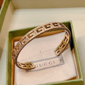 Браслет Gucci, изготовленный вручную из золота в стиле ретро, нов