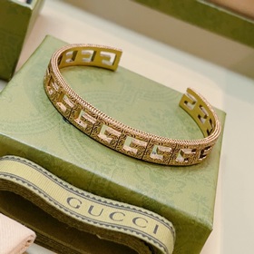 Браслет Gucci, изготовленный вручную из золота в стиле ретро, нов