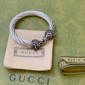 Браслет Gucci обладает уникальным шармом. Новейшая модель с цепоч