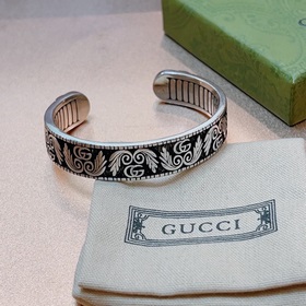 Браслеты Gucci обладают уникальным шармом. Новейшие модели брасле